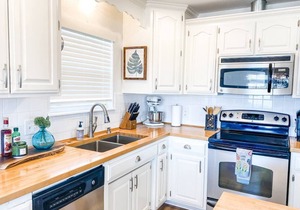 Beaver Lake Family Getaway+Relaxing Hot Tub
