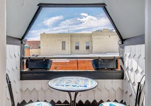 Best hidden gem in Denver! Heart of Cap Hill!!