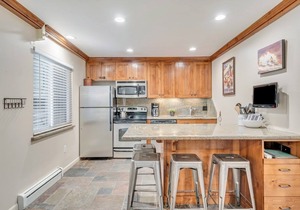 Best of Both-Walk to PC Base Area & Main Street! Heated Pool & Spa!