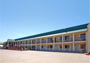 Best Western Cedar Inn