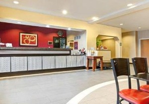 Best Western Plus Denton Inn & Suites