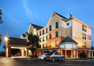 BEST WESTERN PLUS Kalamazoo Suites