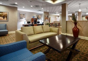 BEST WESTERN PLUS Kalamazoo Suites