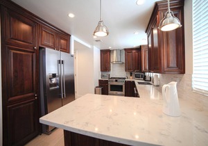Beverly Hills Adjacent Luxury Condo Unit 301