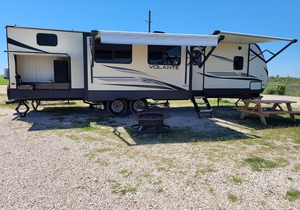 Big Boy Beach Camper at Hailey's Beach-n-Bay RV Resort #3