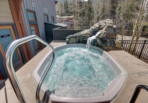 Black Bear 8035 by SummitCove Lodging