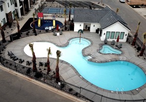 💎 Blue Skies Ahead 💎- POOL IS OPEN!!!