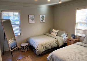 Boho Chic 2 Bedroom West Plaza