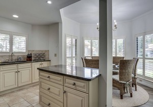 Book 3 Nights & Get 4th Free* Charming Cottage W/Golf Cart* Pool & Beach Access