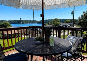 Booking Fall Dates Now! Beaver Lake Views+Hot Tub+Pets