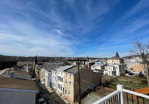 Brand New Manayunk Retreat 2BR including parking