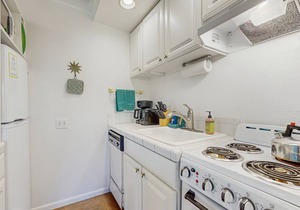 Bright corner Atelier studio w/mountain views - close to Sun Valley Resort