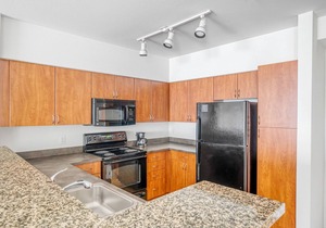 Bright Downtown Bellevue 2BR w/W/D & Storage, near Shops, by Blueground