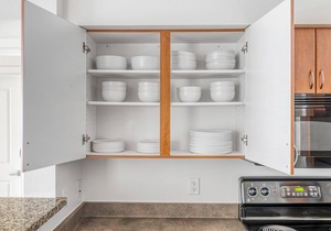 Bright Downtown Bellevue 2BR w/W/D & Storage, near Shops, by Blueground