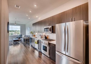 Capitol View Condos | Downtown Austin - Lone Star