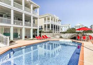 Carolina Boulevard 916