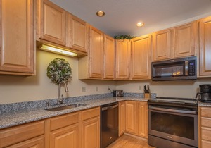 Cedar Shores Villa 14 | Walk to Restaurants
