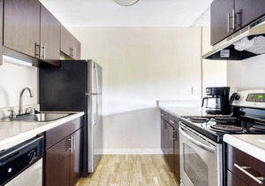 Charming Foster City 1BR w/Gym, Pool, W/D, near highways, by Blueground