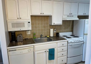 Charming ocean view condo! Bluewater Resort