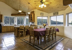 Christmas rates at Columbine Lake with nearby Purgatory Ski Area.