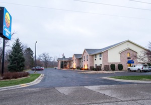 Comfort Inn & Suites Paw Paw
