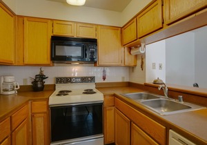 Condo just Two Blocks from the Slopes!