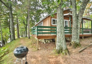 Cottage 3 - Hiller's Pine Haven - Enjoy a breathtaking lake view - Free WIFI
