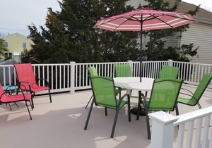 Cozy Brigantine beach house - 2nd floor of duplex - near beach and town!