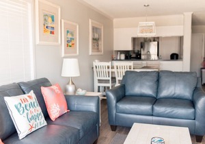 Cozy Condo for your family, indoor pool&Putt Putt.