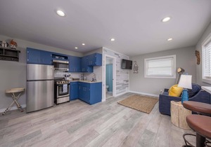 Cozy Suite Near Weko Beach and Warren Dunes