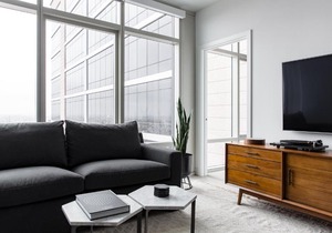 Creative 2BR Downtown w/ Game Room