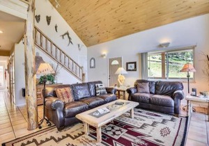 Creekside Cabin (entire house)