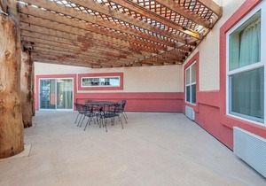 Days Inn by Wyndham Manitou Springs