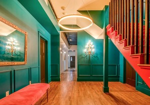 Designer Lodging in Downtown Austin with Free WiFi & Partial AC