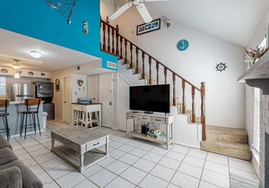 Dog-friendly condo with WiFi, hot tub, & pool - minutes from beach