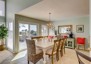 Dog-Friendly, Oceanfront Home w/ Deck & Private Pool, Free WiFi, W/D, Central AC