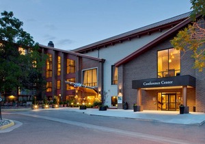DoubleTree by Hilton Denver Tech