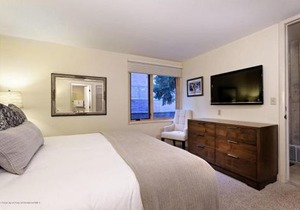 Downtown Aspen Condominiums