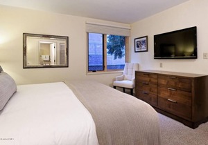 Downtown Aspen Condominiums- 3 Bedroom unit