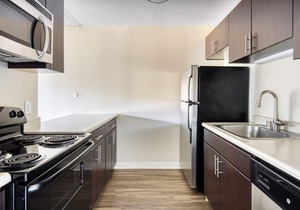 Elegant Foster City 1BR w/Gym, Pool, W/D, near highways, by Blueground