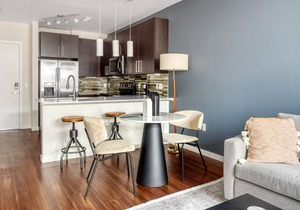Elegant Uptown 1BR w/ W/D, Gym & Pool, walk to RiNo bars, by Blueground