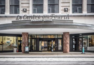 Embassy Suites Louisville Downtown