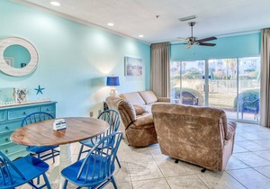 EMERALD WATERS 106-GROUND FLOOR-POOL AND SPA-GATED BEACH ACCESS