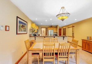 Etta Place Too 106