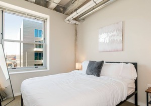 Experience Serenity in an Elegant Accommodation with a Heavenly Rooftop Haven 31