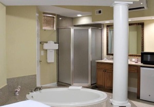 Fabulous Orlando Studio Minutes Away from Magic Kingdom and Universal Studios