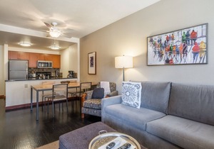 Fall Dates Available! Village Condo, in Lincoln House, with Mountain Views and Hot Tub Access!