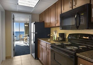 Family Suite at Coral Beach Resort - Full Access to Amenities!