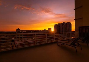 Four Sails Resort