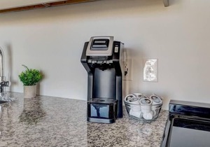 Frontdesk | Charming Studio near Sloss Furnaces